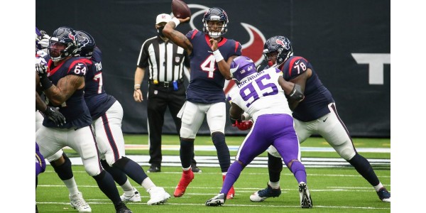 Houston Texans tränare avfyrade för nederlag i fyra omgångar under den nya säsongen